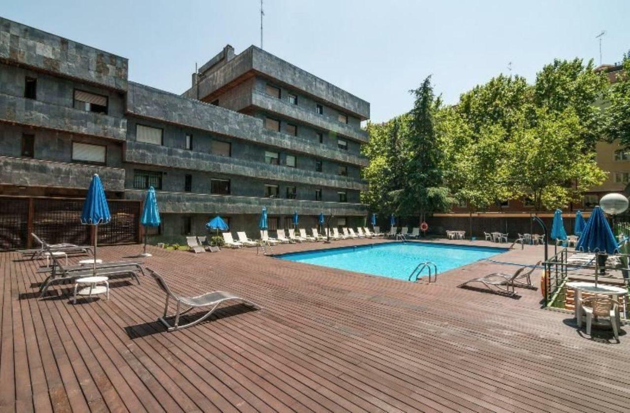 Apartamento Junto Al Santiago Bernabeu Con Piscina Daire Madrid Dış mekan fotoğraf